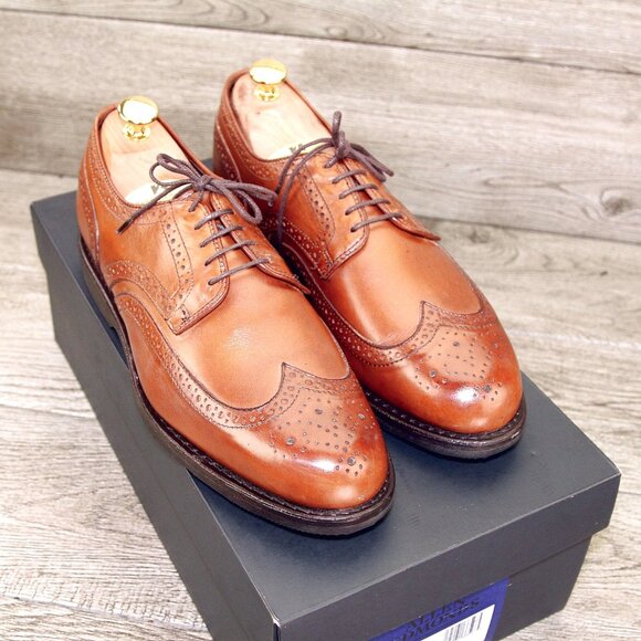 * NIB * $345 Allen Edmonds LGA Wingtip 8 D Walnut * add $15 new Trees - Picture 1 of 13